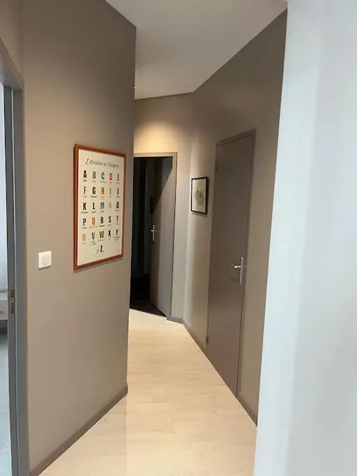 Superbe Appartement Plein Centre 미요 아파트